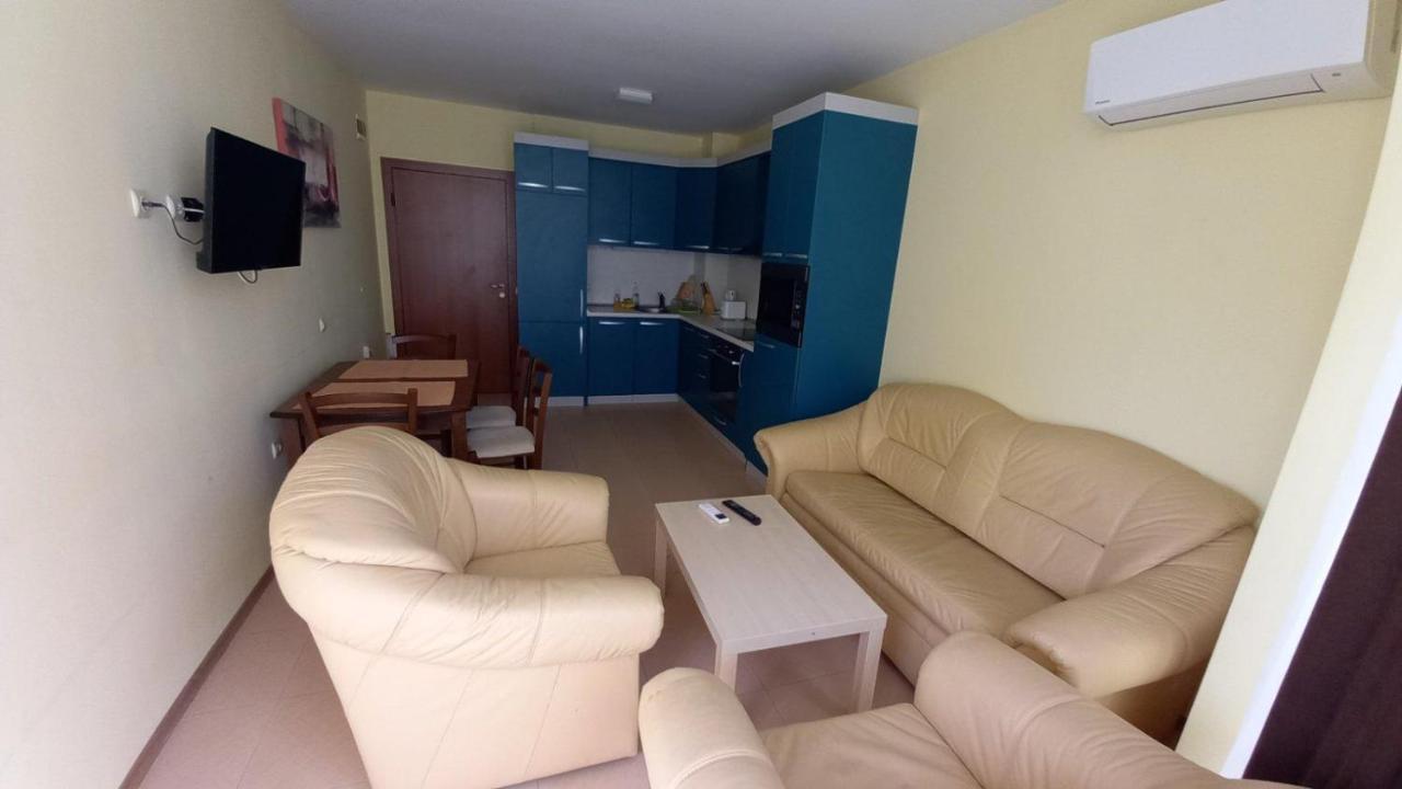 Apartament Fantasy Chissarja Exterior foto